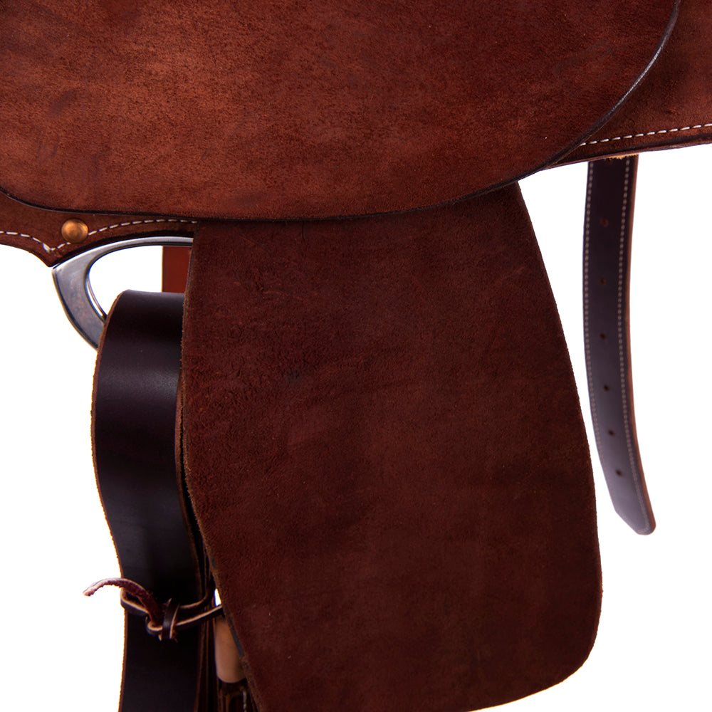 FULL CHESNUT ROUGHOUT BARREL SADDLE - ROUND SKIRTS NO TOOLING