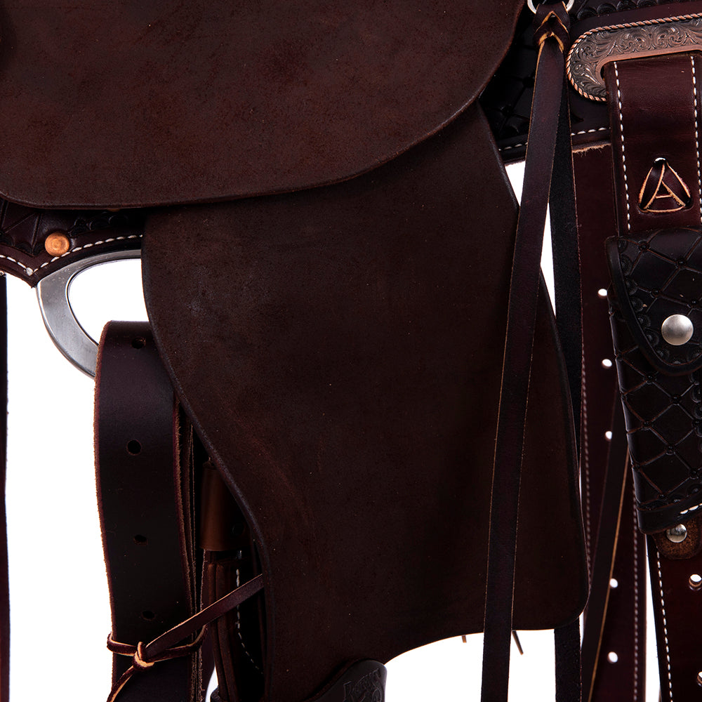 Barrel Saddle – Chocolate Leather, Smooth/Roughout, Semi-Square Skirt, 1/2 Old World & 1/2 Camo Border, Pencil Roll Cantle, Strings