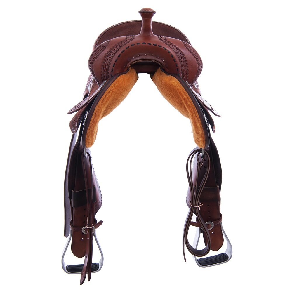 Barrel Saddle – Chestnut Smoothout/Roughout, Round Skirt, San Carlos Border, Black Suede Inlay