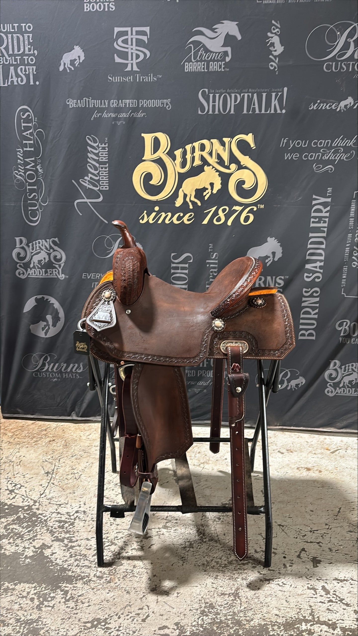 Burns Chocolate RO Barrel Saddle- Notched- Deeter Border