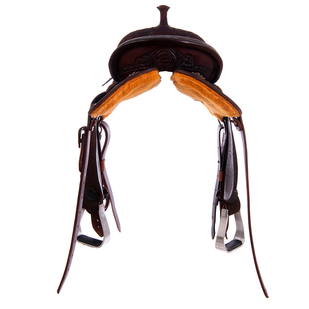 Burns Chocolate SO/RO Barrel Saddle- Round- 1/2 Wyo FC- Deeter Border- Standard Binding