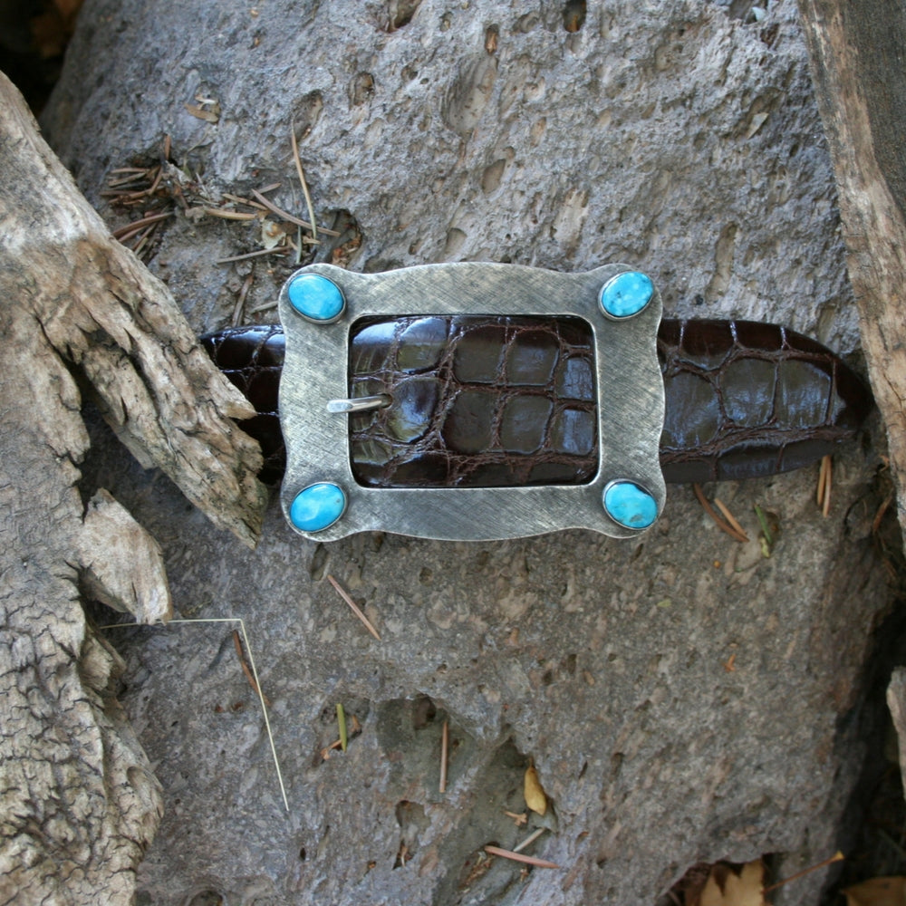 LARGE HART BUCKLE WITH CROSS HATCH